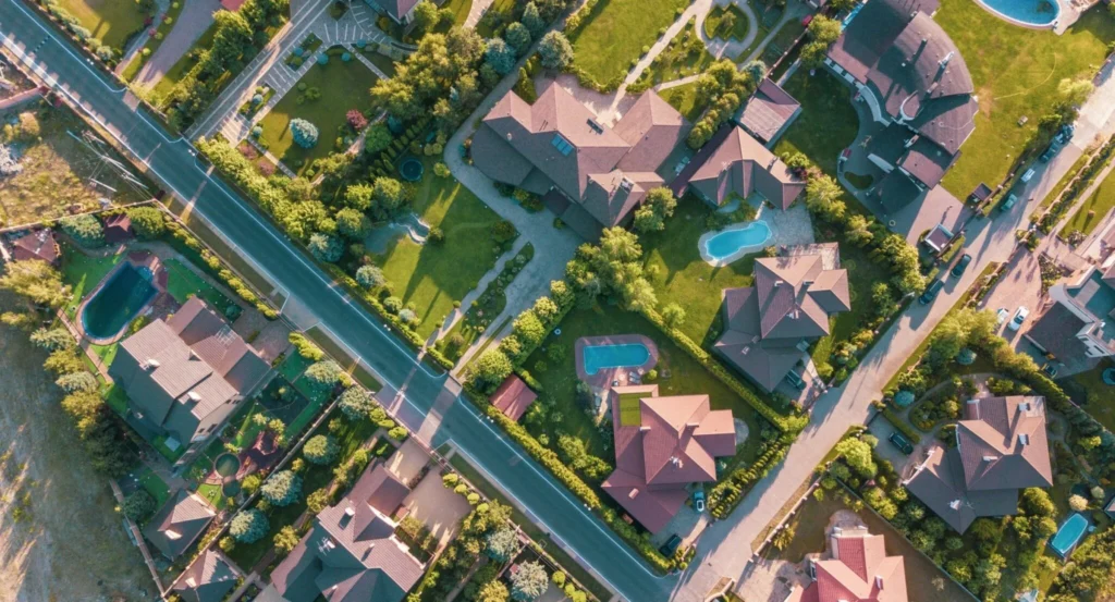 a-guide-to-hoa-roof-repairs