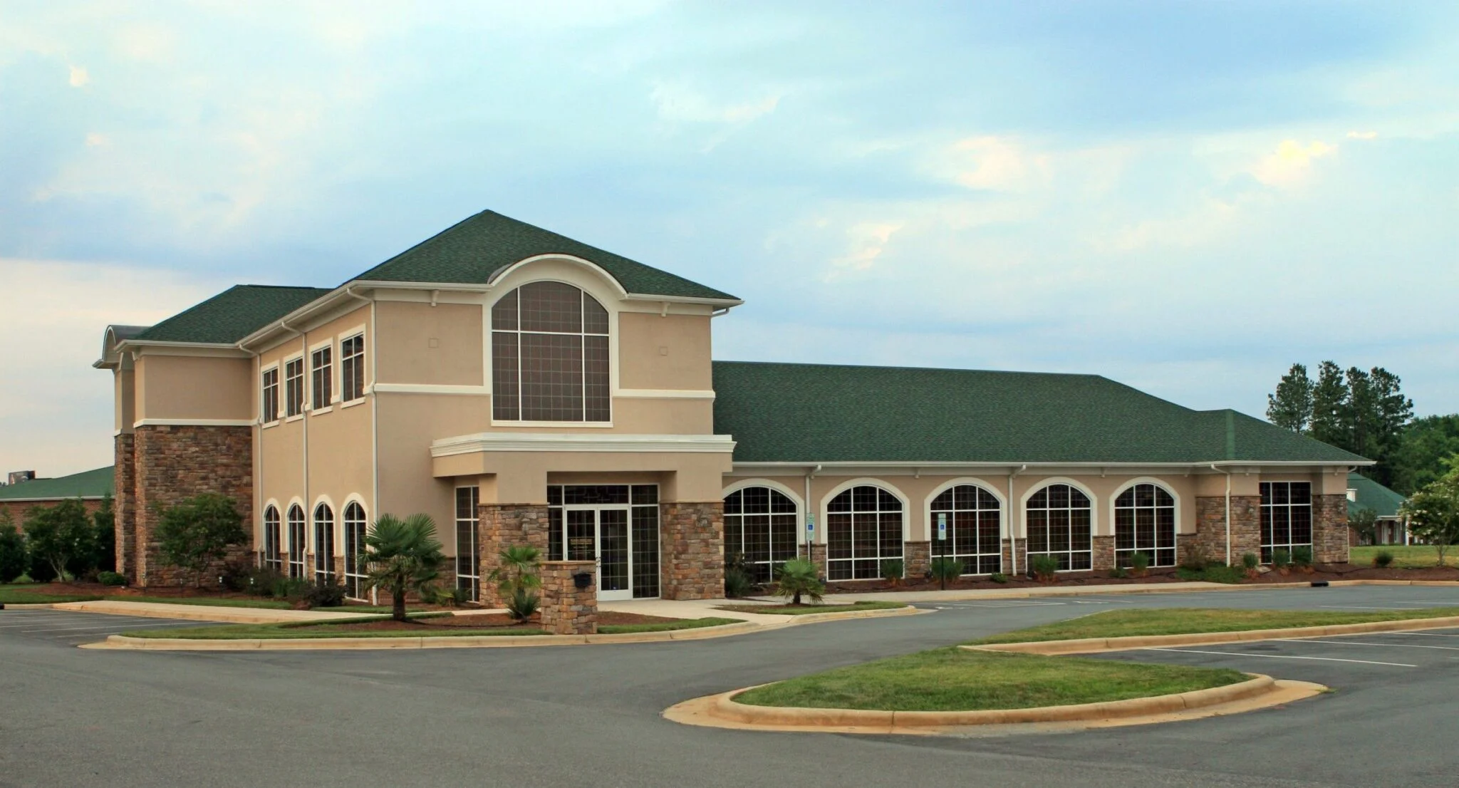 how-long-does-a-commercial-roof-last