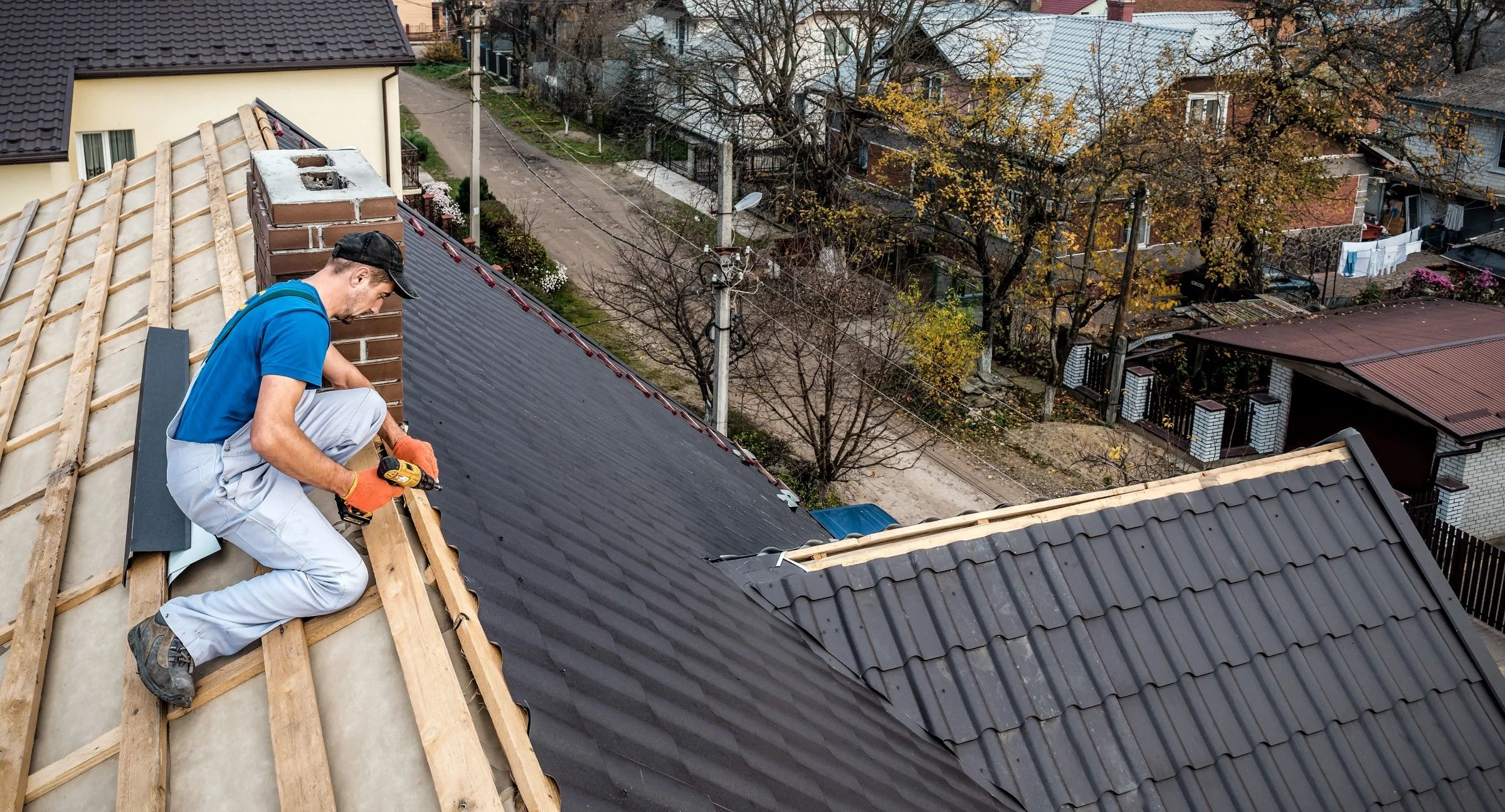 why-you-should-hire-a-professional-roofer